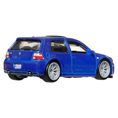 Hot Wheels Premium Car Culture 2-Pack 2004 Volkswagen Gold R32 & Volkswagen Golf MK7
