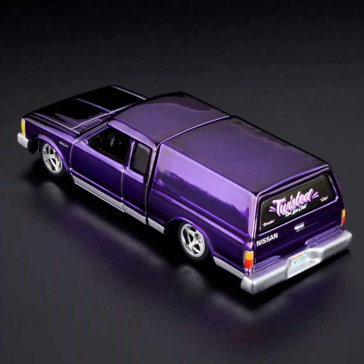 Hot Wheels RLC 1986 Nissan 720 King Cab