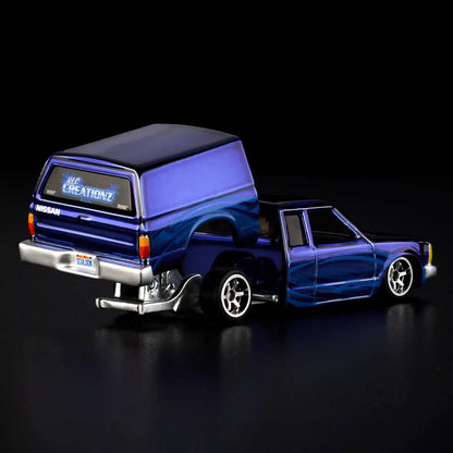Hot Wheels RLC Exclusive 1986 Nissan 720 King Cab