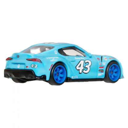 Hot Wheels Premium Boulevard 2021 Toyota GR Supra