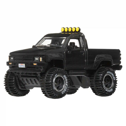 Hot Wheels Premium Car Culture 2-Pack Back to the Future Time Machine & 1987 Toyota Pickup Truck / Camionnette
