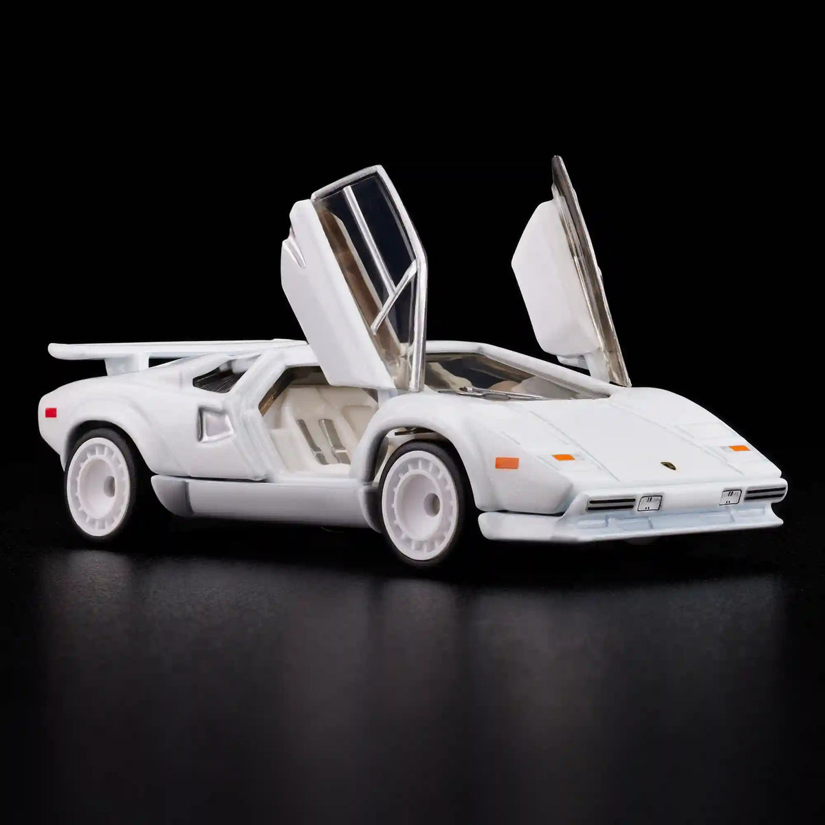 Hot Wheels RLC Exclusive 1982 Lamborghini Countach LP 500 S