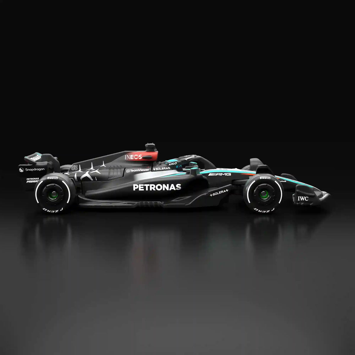 Hot Wheels F1 Series: 2024 Mercedes-AMG PETRONAS Formula One Team W15 Car #63