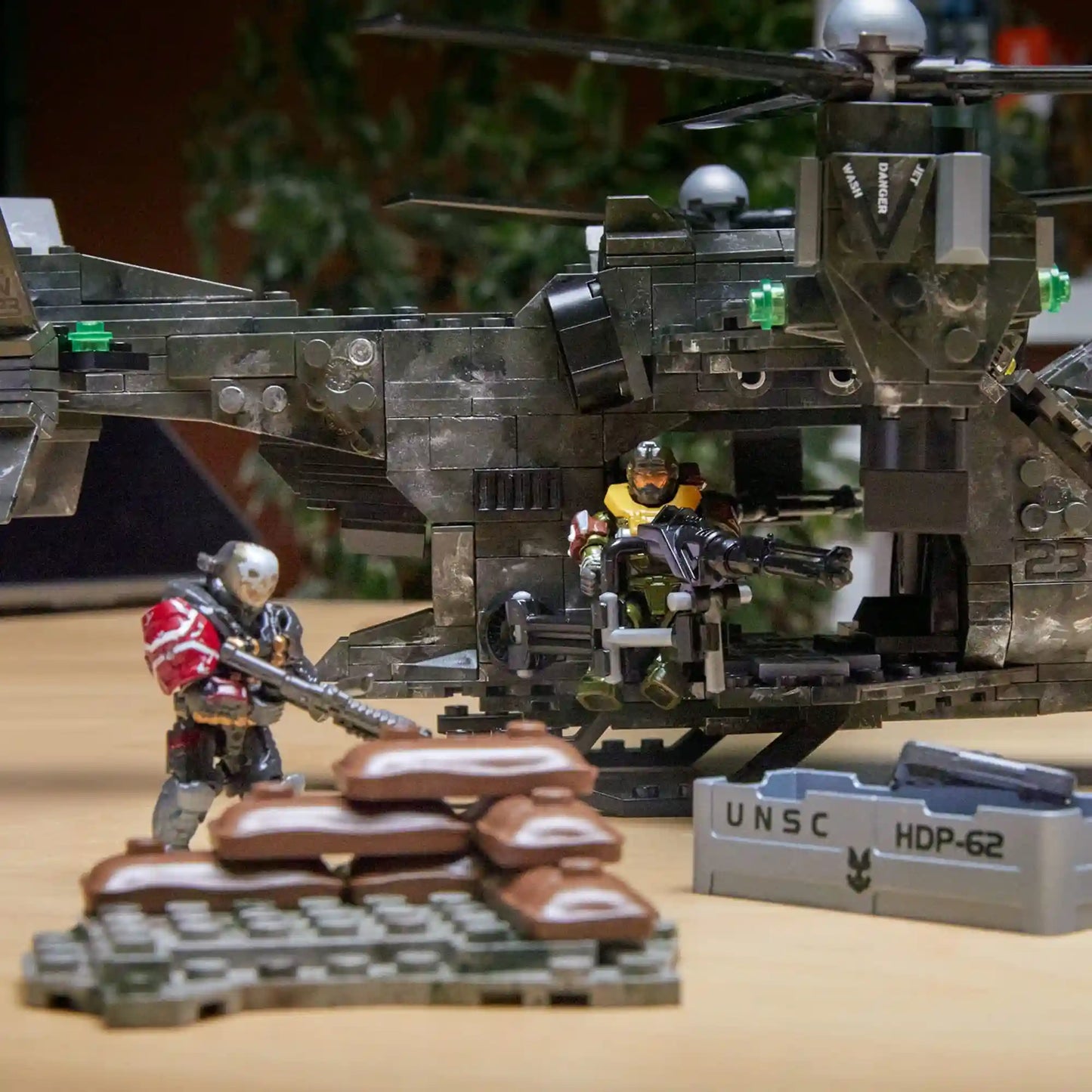 MEGA Halo UNSC Falcon Sweep Building Toy Kit