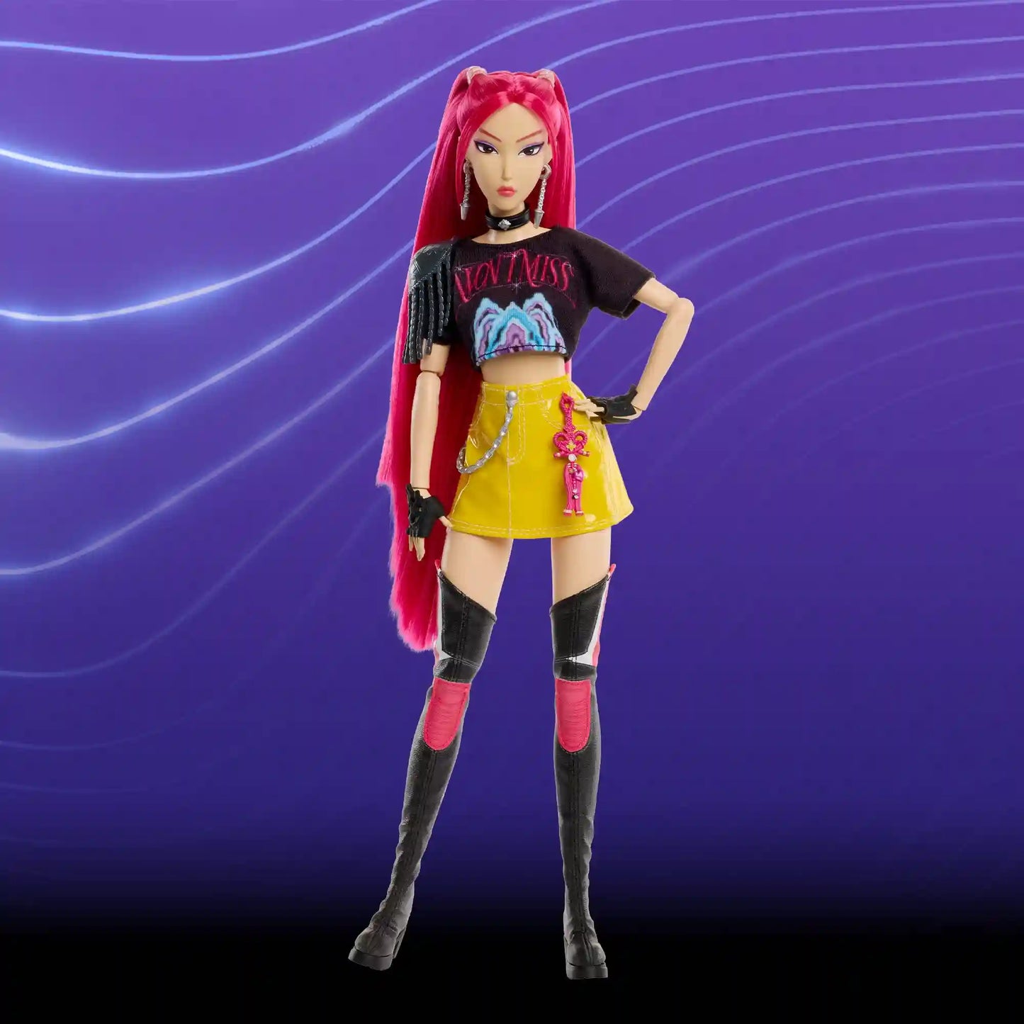 KPop Demon Hunters Mira Fashion Doll