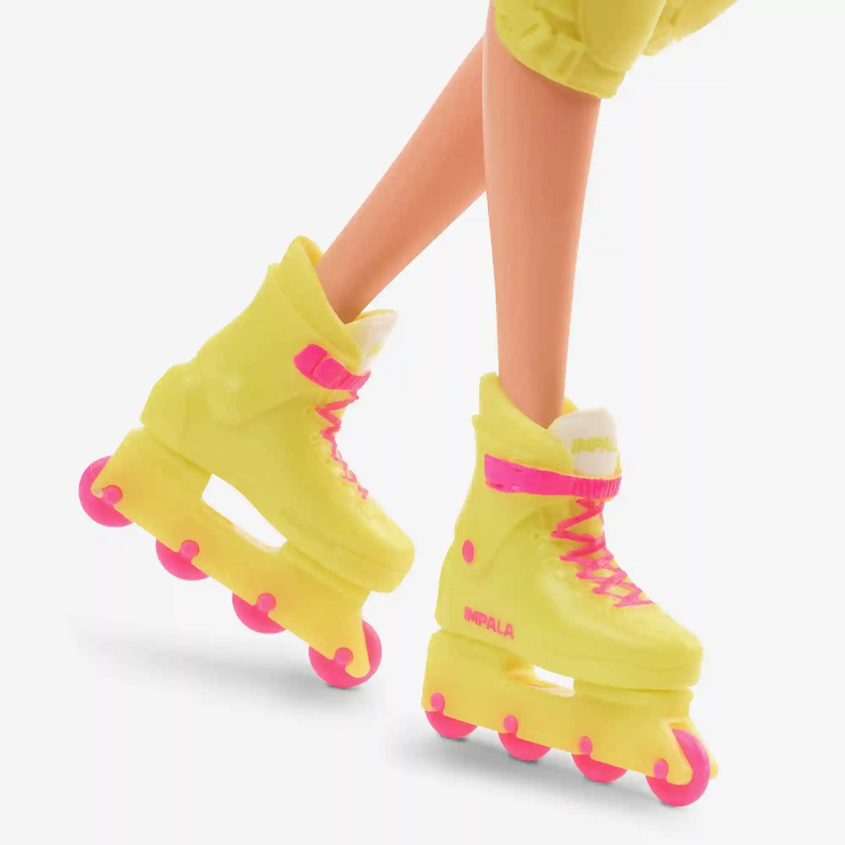 Barbie in Inline Skating Outfit – Barbie The Movie