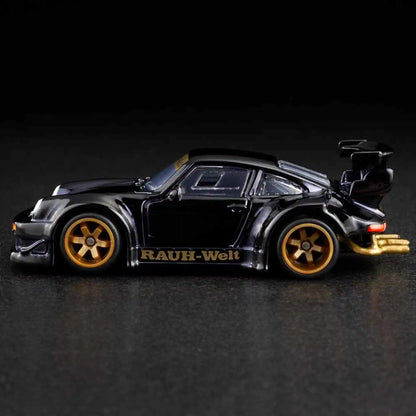 Hot Wheels RLC Exclusive RWB Porsche 930 w/ Akira Nakai Figurine