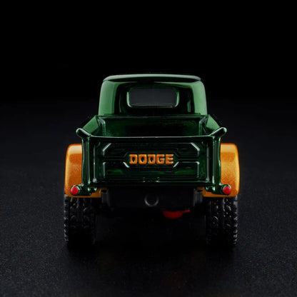 Hot Wheels RLC Exclusive Holiday 1952 Dodge Power-Wagon