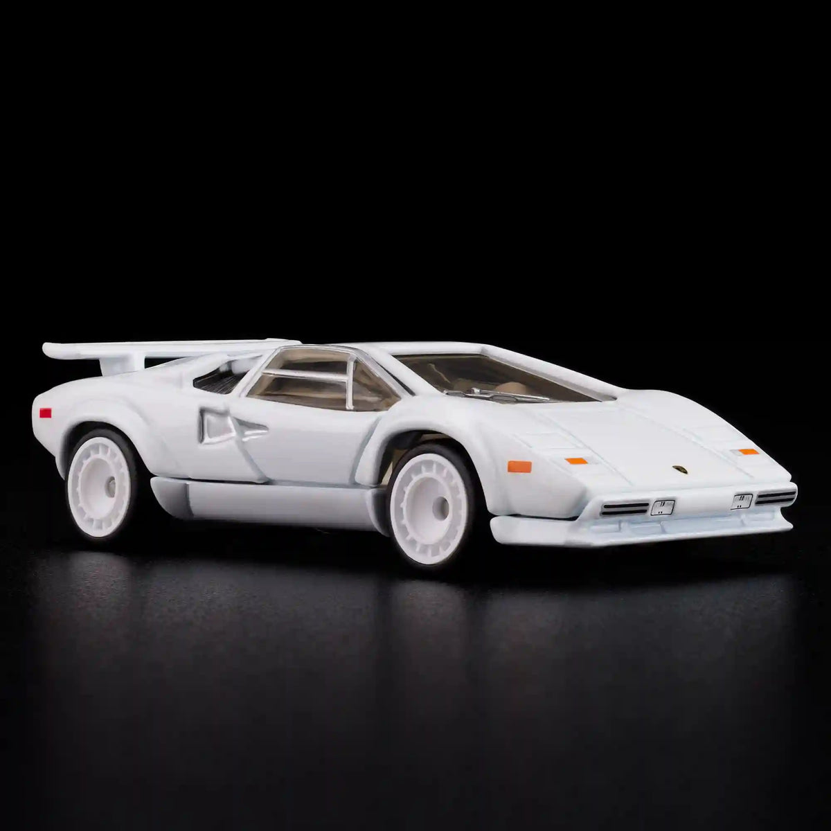 Hot Wheels RLC Exclusive 1982 Lamborghini Countach LP 500 S