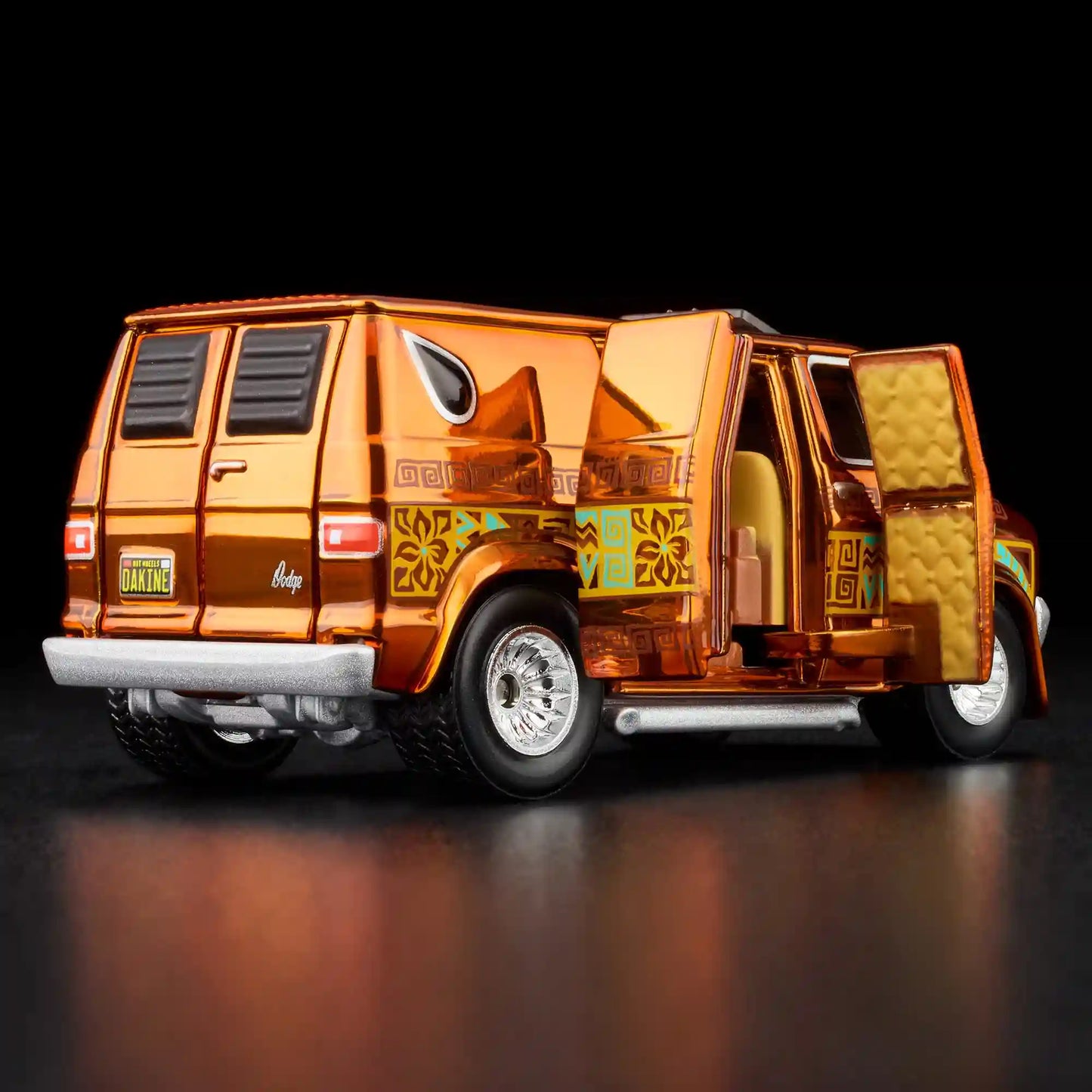 Hot Wheels RLC Exclusive ‘70s Dodge Tradesman Van