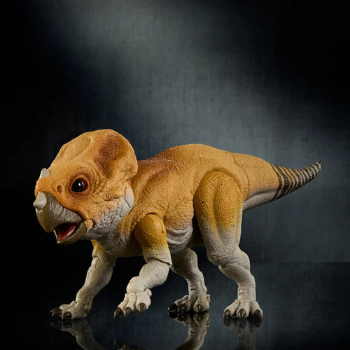 Jurassic World Hammond Collection Screen Scale Aquilops ‘Dolores’
