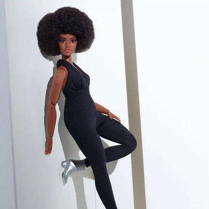 Barbie Looks Doll (Curvy, Brunette)