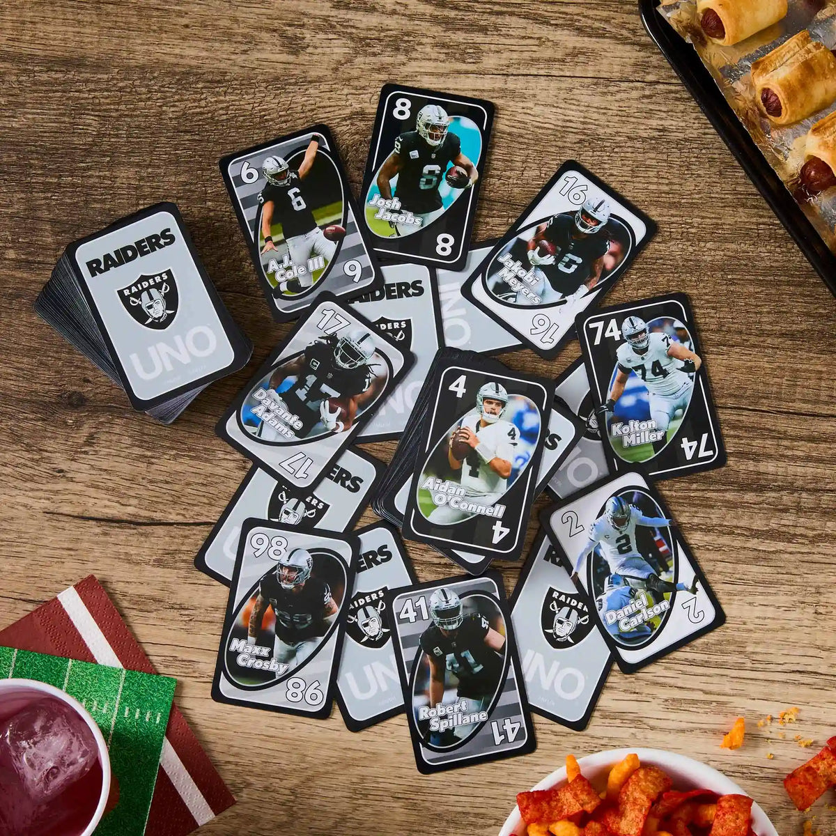 UNO Fandom NFL Las Vegas Raiders Game Deck