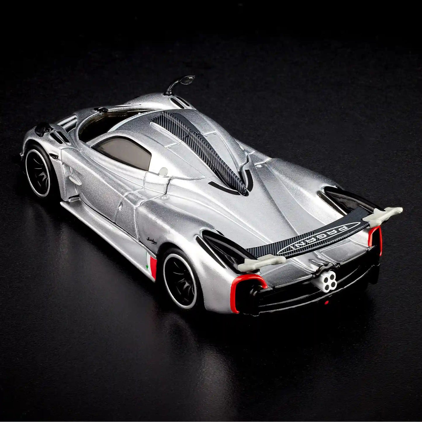 Hot Wheels RLC Exclusive ’21 Pagani Huayra R